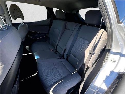 Used 2017 Hyundai Santa Fe Sport image 24