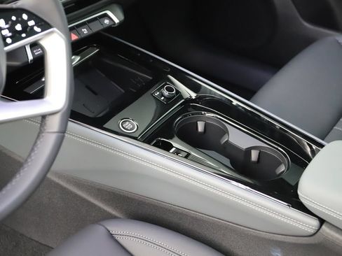 New 2026 Audi Q3 quattro 2.0T AWD/4WD image 17