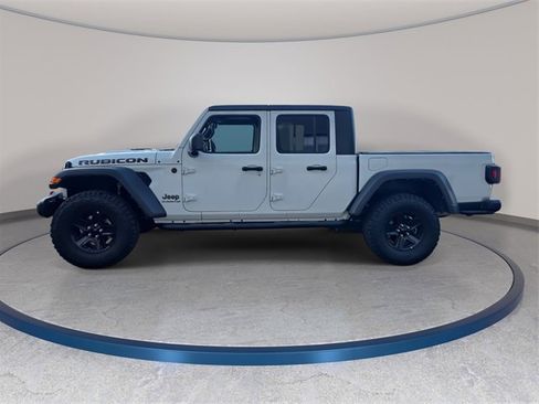 Used 2022 Jeep Gladiator Rubicon w/ Cold Weather Group image 9