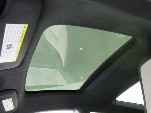 Used 2025 Porsche 911 Carrera 4 GTS image 20