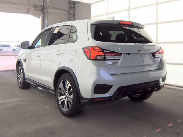 Used 2025 Mitsubishi Outlander Sport AWD image 4