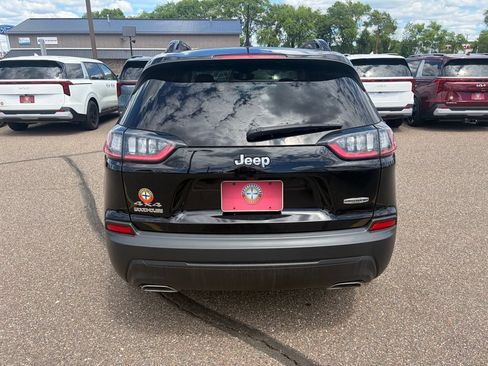 Used 2022 Jeep Cherokee Latitude Lux AWD/4WD image 6