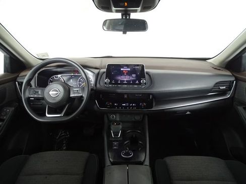 Used 2022 Nissan Rogue SV image 28