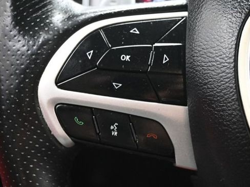 Used 2018 Dodge Charger R/T Scat Pack RWD image 18