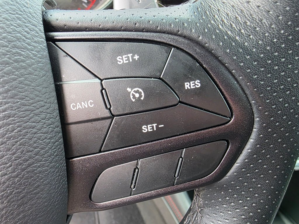 Used 2025 Dodge Durango GT RWD image 20