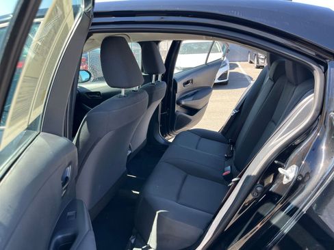 Used 2025 Toyota Corolla LE image 25