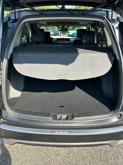 Used 2022 Honda CR-V Touring image 15