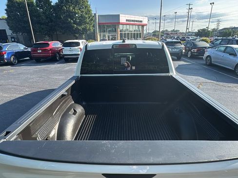 Used 2025 RAM 1500 Big Horn AWD/4WD image 30