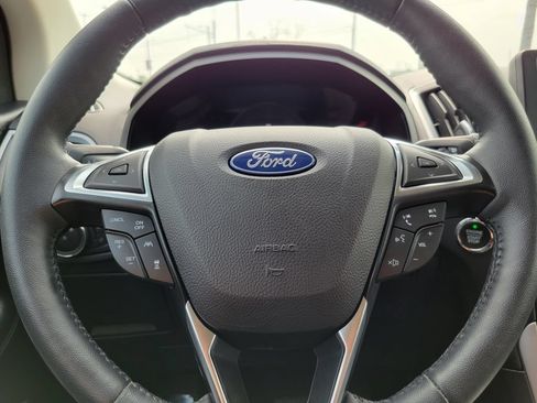 Certified 2023 Ford Edge SEL w/ Convenience Package AWD/4WD image 13