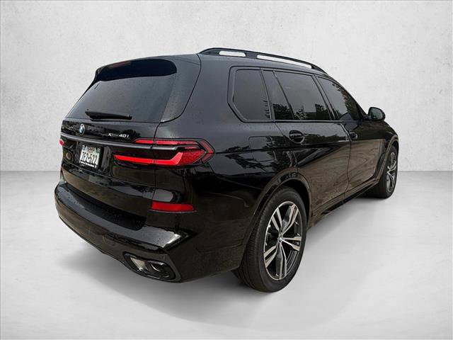 Used 2027 BMW X7 xDrive40i w/ M Sport Package AWD/4WD image 5