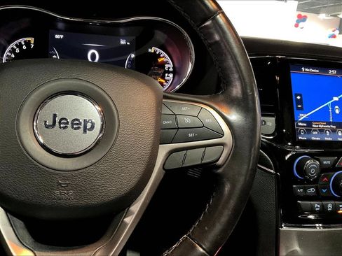 Used 2021 Jeep Grand Cherokee Limited AWD/4WD image 14