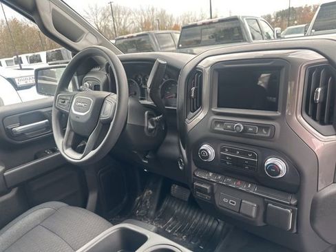 New 2026 GMC Sierra 2500 Pro image 29