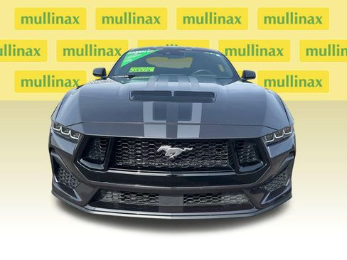 Used 2024 Ford Mustang GT RWD image 15