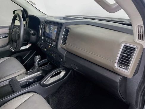 Used 2022 Nissan Frontier SV AWD/4WD image 27