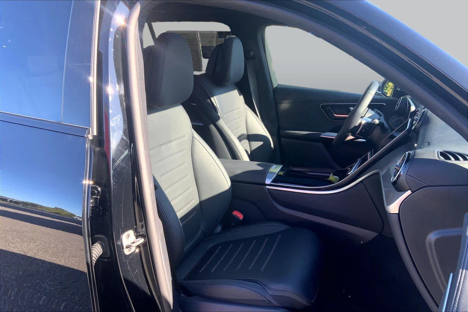 Certified 2026 Mercedes-Benz GLC 300 4MATIC image 8