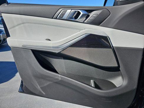 New 2026 BMW X5 sDrive40i w/ M Sport Package image 28