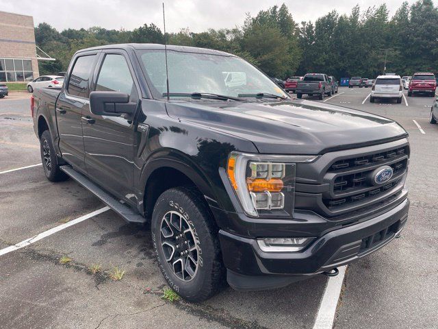 Used 2021 Ford F150 XLT w/ Equipment Group 302A High AWD/4WD image 7