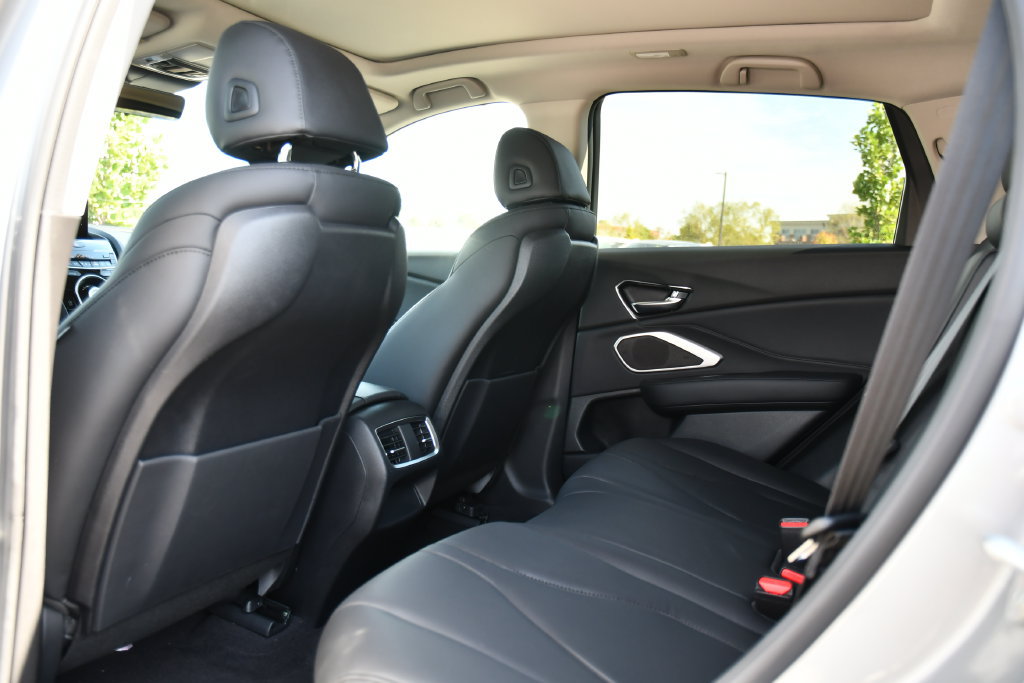 Used 2024 Acura RDX SH-AWD image 24