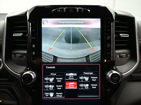 Used 2020 RAM 2500 Laramie w/ Night Edition AWD/4WD image 31
