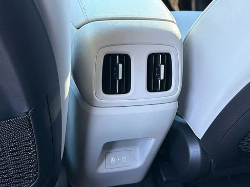 Certified 2025 Hyundai Tucson SEL image 8