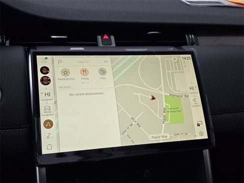 New 2025 Land Rover Discovery Sport Dynamic SE image 13