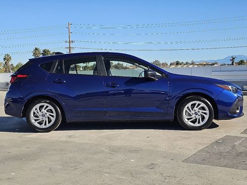 Certified 2025 Subaru Impreza 2.0i image 9