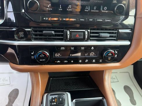 Used 2025 Nissan Pathfinder Platinum w/ Cargo Package AWD/4WD image 26