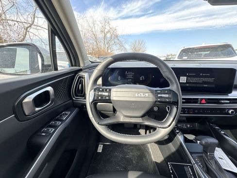 New 2026 Kia Sorento S image 14