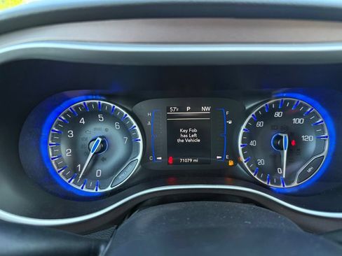 Used 2023 Chrysler Voyager LX FWD image 40