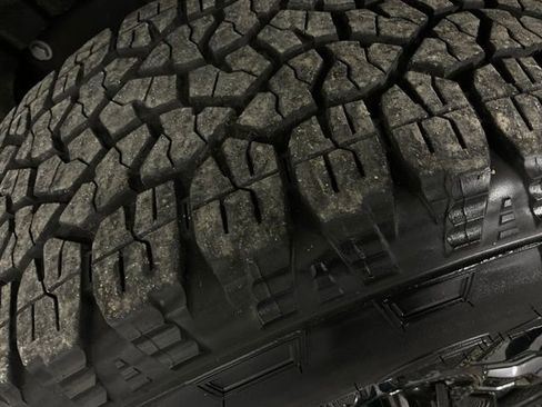 Used 2025 GMC Sierra 3500 AT4 w/ AT4 Premium Plus Package image 47