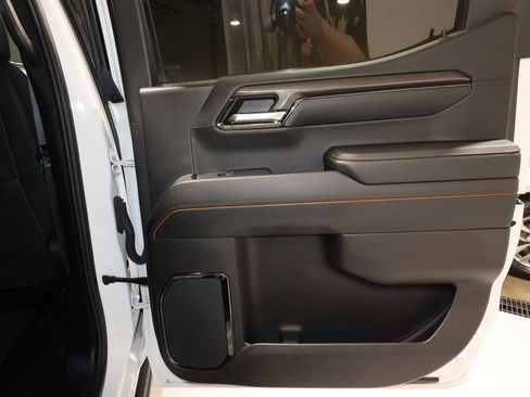 Certified 2024 GMC Sierra 1500 AT4 w/ AT4 Carbonpro Edition image 20