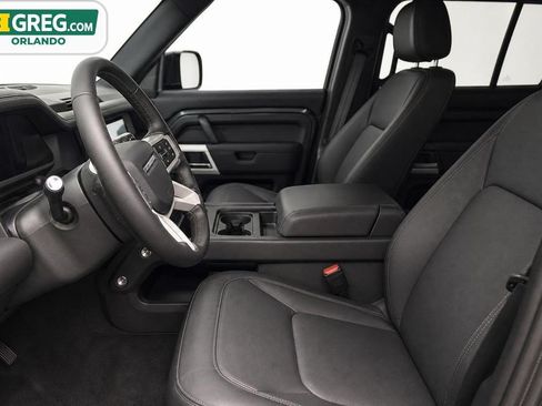 Used 2024 Land Rover Defender 110 S AWD/4WD image 7