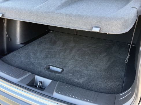 Used 2024 Chevrolet Trax RS w/ Driver Confidence Package image 31