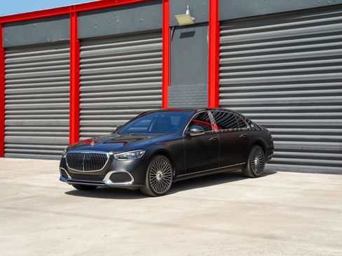 Used 2024 Mercedes-Benz Maybach S 580 4MATIC image 1