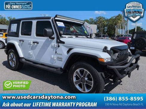 Used 2018 Jeep Wrangler Unlimited Sahara AWD/4WD image 1