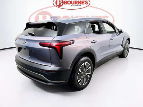 Used 2024 Chevrolet Blazer EV LT AWD/4WD image 10