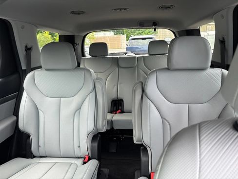 Certified 2025 Hyundai Palisade SEL AWD/4WD image 22