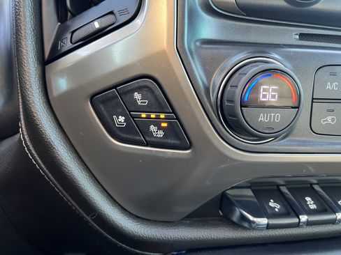 Used 2019 Chevrolet Silverado 2500 High Country w/ Duramax Plus Package image 25