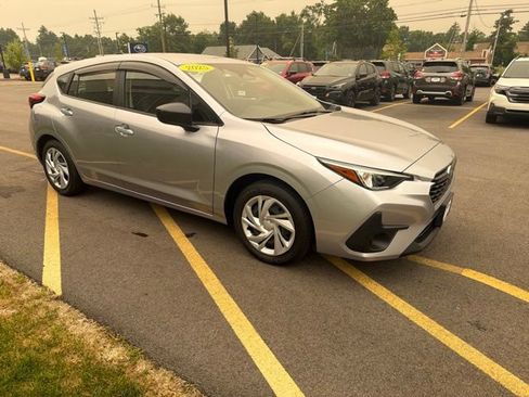 Certified 2025 Subaru Impreza 2.0i AWD/4WD image 3