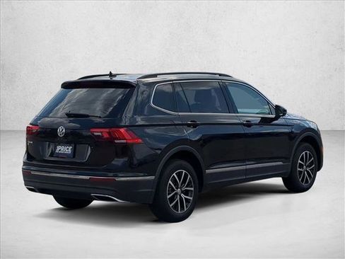 Used 2021 Volkswagen Tiguan SE image 5