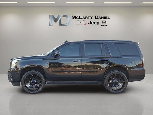 Used 2020 GMC Yukon SLE w/ HD Trailering Package AWD/4WD image 3