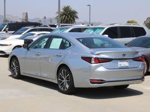 Certified 2024 Lexus ES 300h w/ Premium Package FWD image 19
