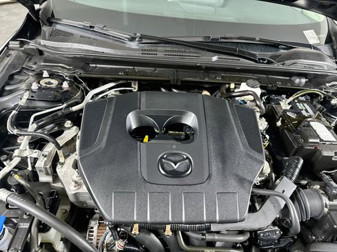 Used 2025 MAZDA MAZDA3 s FWD image 32