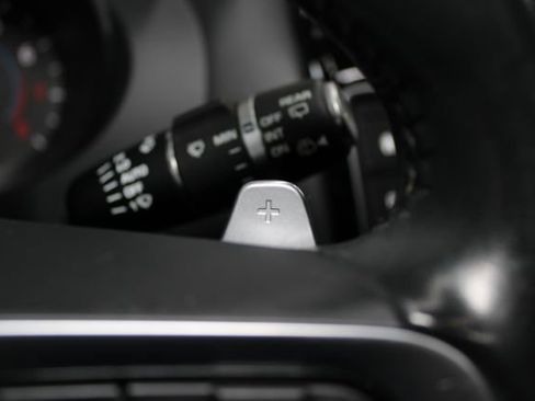 Used 2017 Jaguar F-PACE S image 22