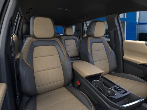 New 2026 Chevrolet Equinox ACTIV AWD/4WD image 16