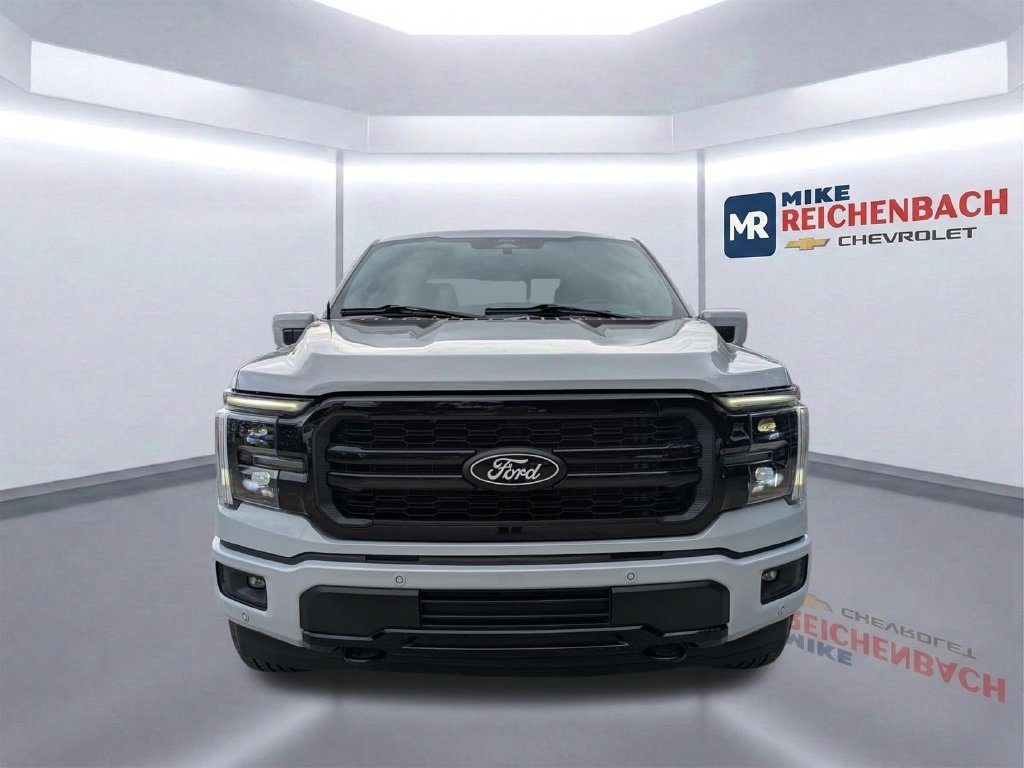 Used 2025 Ford F150 Lariat w/ Equipment Group 502A High AWD/4WD image 9