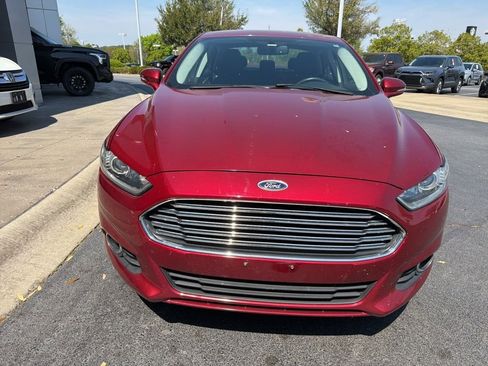 Used 2014 Ford Fusion SE w/ Equipment Group 202A image 5