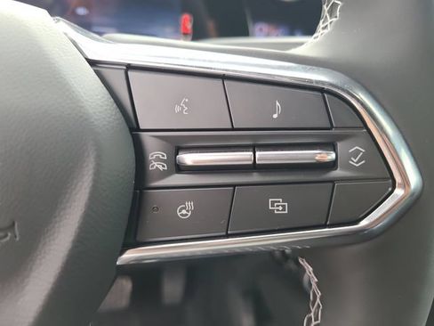 New 2026 Chevrolet Equinox EV LT w/ LPO, Blackout Package FWD image 30