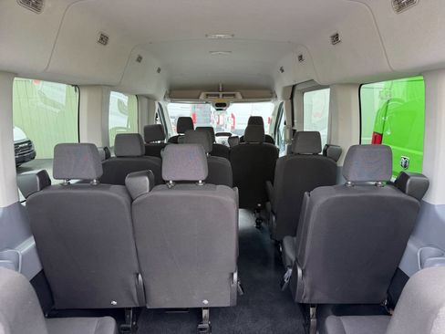 Used 2019 Ford Transit 350 XLT RWD image 24