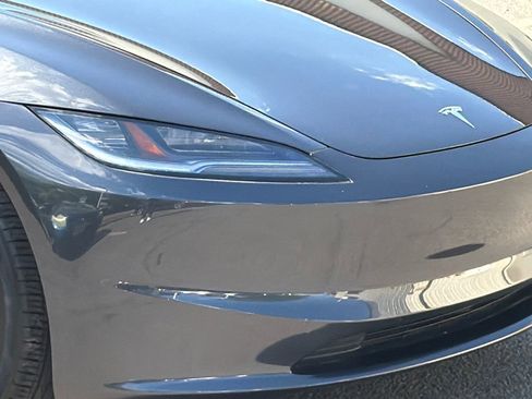 Used 2025 Tesla Model 3 Long Range RWD image 5